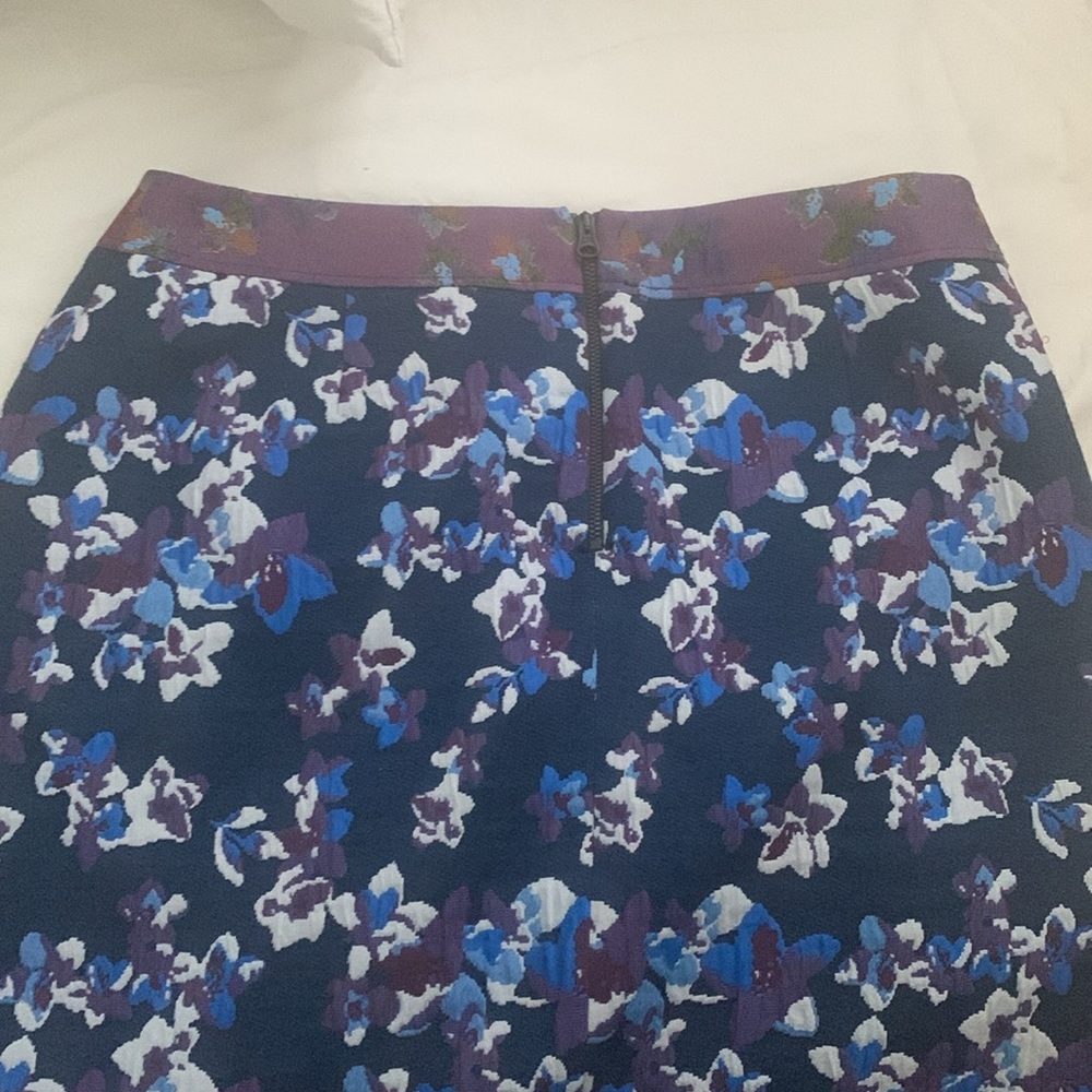 Anthropologie floral skirt - Picture 4 of 5